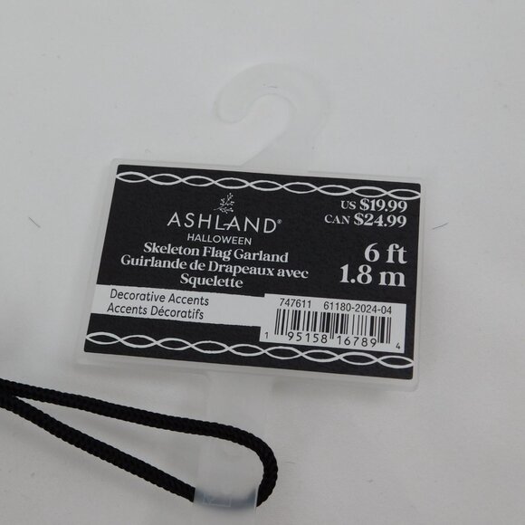 Ashland Halloween Multicolor Skeleton Flag Garland Decoration Accent 6 Feet New - Picture 7 of 7